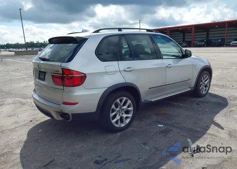 2012 BMW X5 xDrive35D from USA, damaged, VIN 5UXZW0C5XCL664613